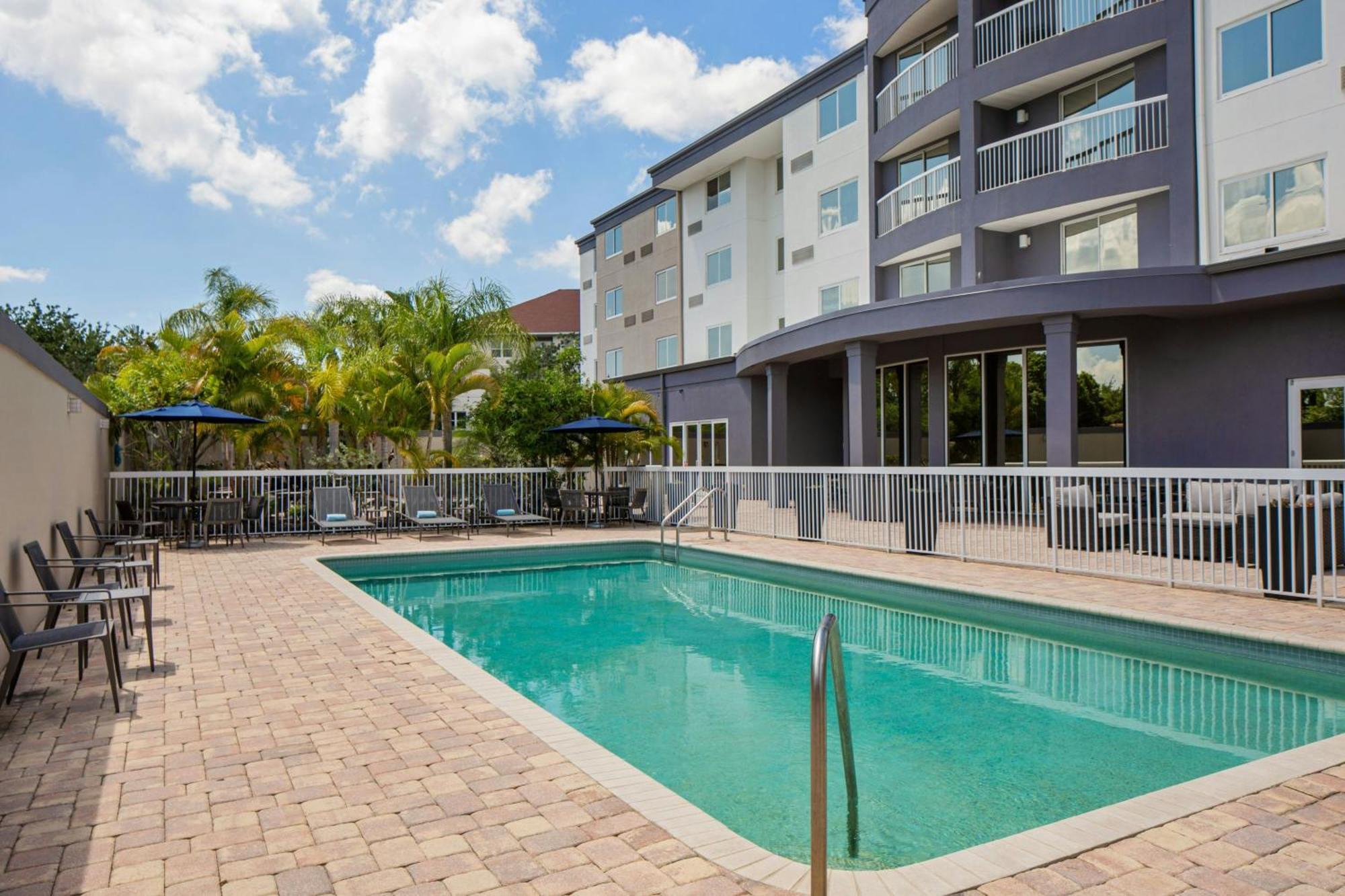 Hotel Courtyard Tampa Oldsmar Esterno foto